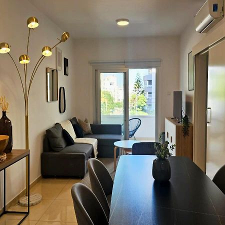 Phaedrus Living: City Centre Luxury Flat Esperidon 201 Nicosia Exterior foto