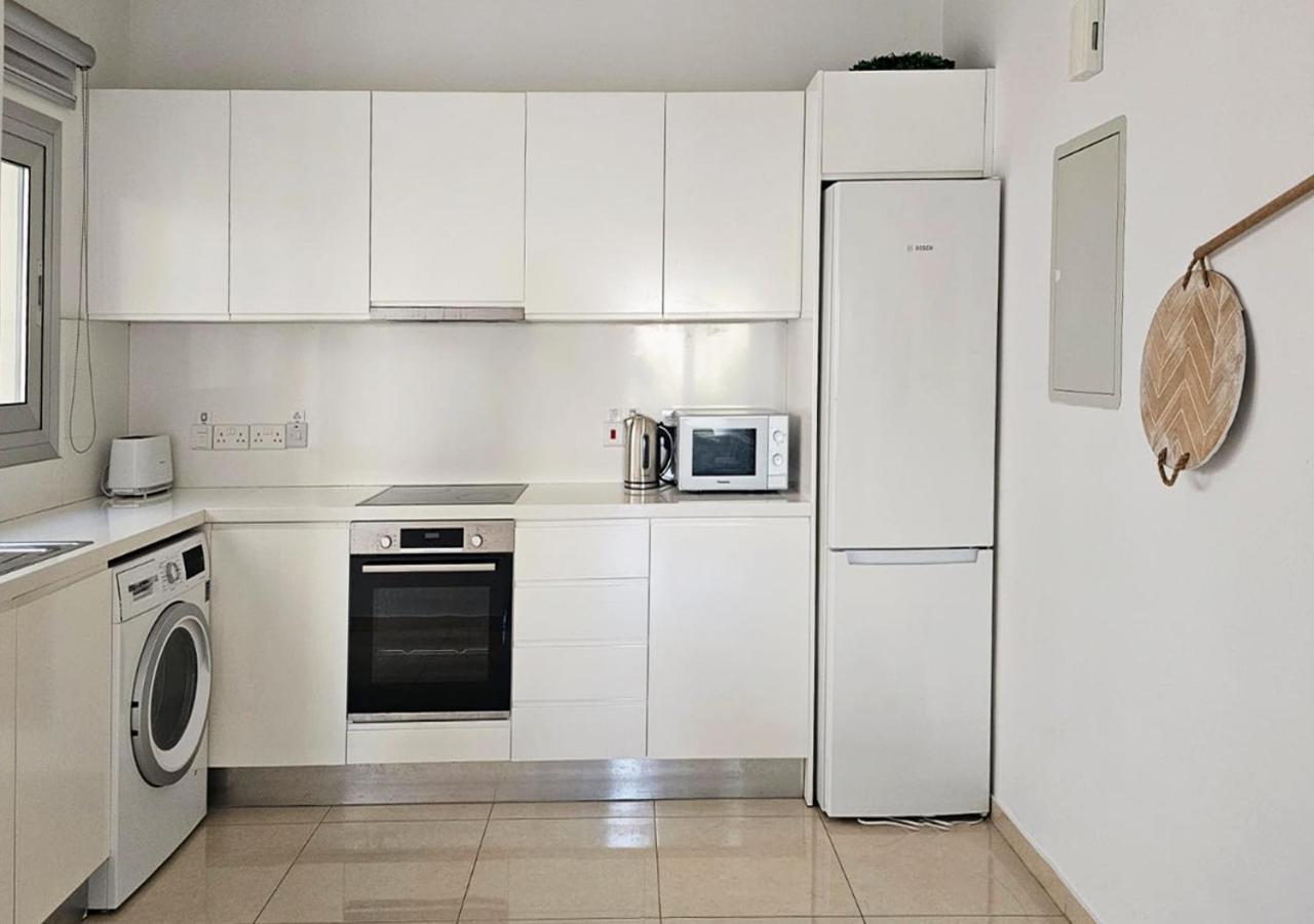 Phaedrus Living: City Centre Luxury Flat Esperidon 201 Nicosia Exterior foto